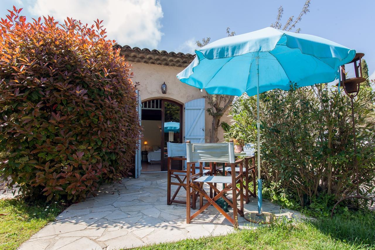 Le Mas Shabanou Acomodação com café da manhã Roquefort Les Pins Exterior foto